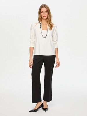 Faik Sönmez Yakası Payet ve Taş Detaylı V Yaka Uzun Kollu T-Shırt S26TSH055