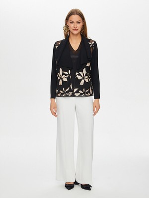 Faik Sönmez Saten Çiçek Aplike Detaylı File Ceket S26CKT008