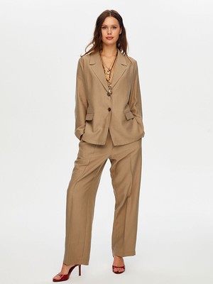 Faik Sönmez Arkası Yırtmaç ve Bağcık Detaylı Modallı Blazer Ceket W26CKT005