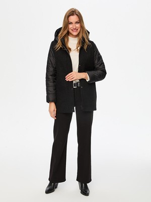 Faik Sönmez Bürümcük Garnili Kapüşonlu Kapitone Kaban W26KKB007