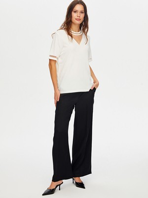 Faik Sönmez Transparan Detaylı Kısa Kollu Triko Bluz W26TRB008