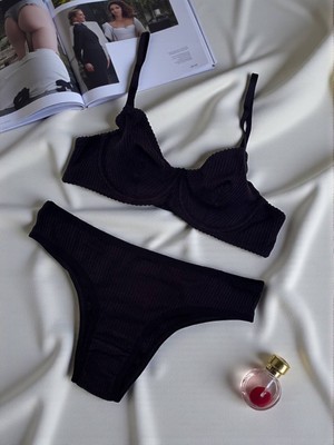 Zined Ayarlanabilir Dik Duruş ve Sırt Destek Aparatı