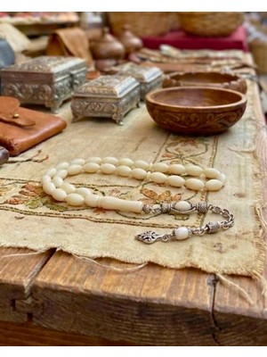 Deve Kemiği Tesbih - Arpa Kesim Doğal Kemik - Gümüş Renk Metal Püsküllü