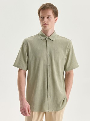 Lc Waikiki Yeni Sezon Regular Fit Kısa Kollu Erkek Gömlek