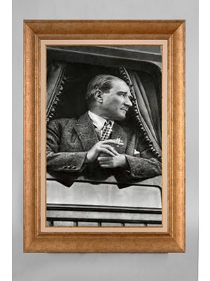 Giyense Özel Seri Altın Paspartulu Çerçeveli Atatürk Tablo T336