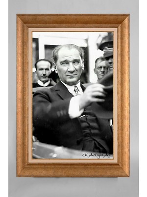 Giyense Özel Seri Altın Paspartulu Çerçeveli Atatürk Tablo T465