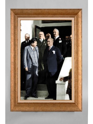 Giyense Özel Seri Altın Paspartulu Çerçeveli Atatürk Tablo T068