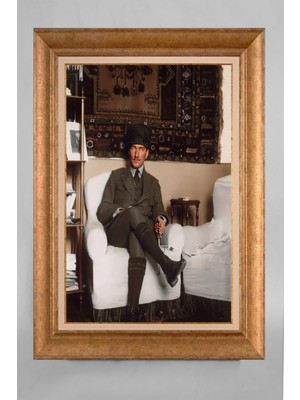 Giyense Özel Seri Altın Paspartulu Çerçeveli Atatürk Tablo T641