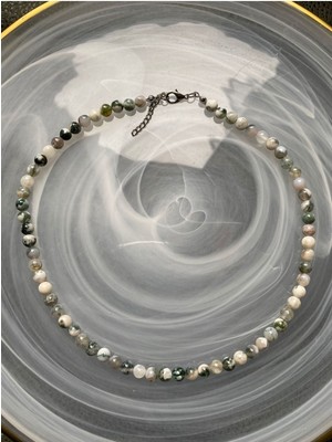 PremiumPort Parlak Akik Doğal Taş Kolye, Zarif ve Şık Takı Seçeneği