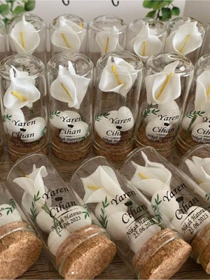 Siyah Lale Nikah Şekeri Cam Fanus 25 Adet Nikah Şekeri Kardelen Çiçek ve Badem Şekerli