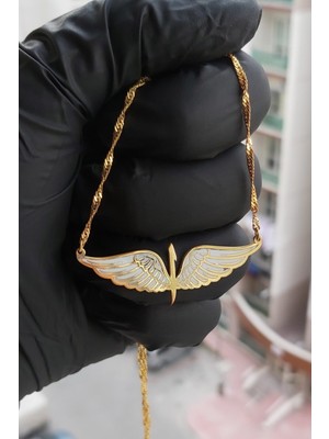 PremiumPort Şık Altın Kaplama Gümüş Kolye, Zarif ve Modern Takı Tasarımı