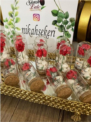 Siyah Lale Nikah Şekeri Cam Fanus 50 Adet Nikah Şekeri Kırmızı Güllü Kağıt Çiçek ve Kalp Şekerli