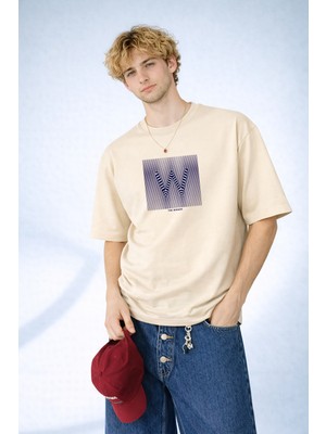 Caddekombin Erkek Zirve Ruhlu The Winner Yazılı W Formlu Bej T-Shirt