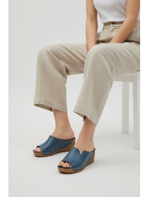 Ender Iç Dış Hakiki Deri Dolgu Taban V Tokalı Kadın Terlik