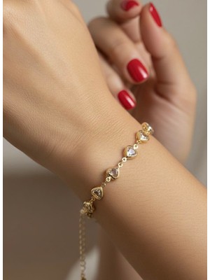 Nurora Altın Şeffaf Taşlı Kalp Çelik Bileklik