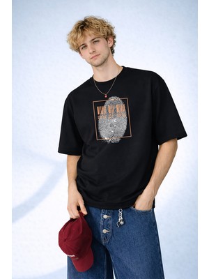 Caddekombin Erkek Modern Cyberpunk Stil Parmak Izi Baskılı Siyah T-Shirt