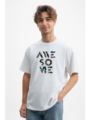 Caddekombin Erkek Awesome Yazılı Glitch Efektli 100 Yüz Pamuk Beyaz T-Shirt