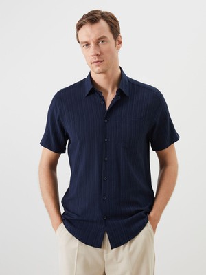 Lc Waikiki Yeni Sezon Regular Fit Kısa Kollu Desenli Armürlü Erkek Gömlek