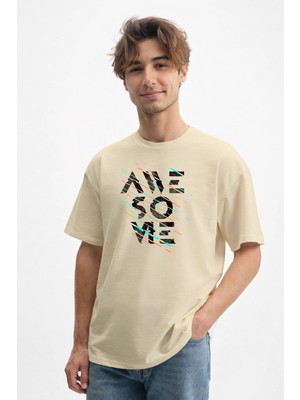 Caddekombin Erkek Awesome Yazılı Glitch Efektli 100 Yüz Pamuk Bej T-Shirt