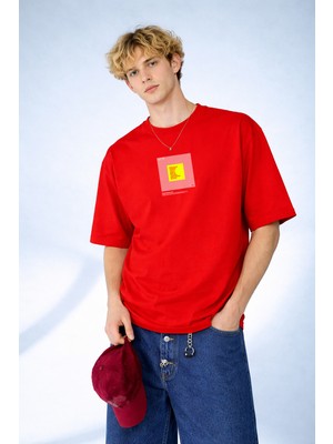 Caddekombin Erkek Worldwide City Yazılı Dünya Şehirleri Baskılı Kırmızı T-Shirt