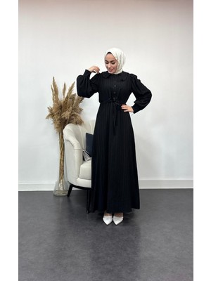 Tesettür Diyarı Kadın Bebe Yaka Düğme Detaylı Elbise- Siyah