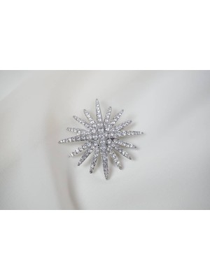 Atelier Tuğba BRŞ014 Zirkon Taşlı Yıldız Form Işıltı Broş