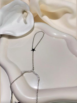 Ezgiarslanatalier Çelik Gümüş Yıldız Detay Şahmeran