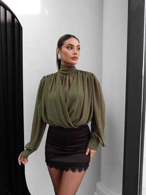 Esra Helvacı Yaka Bağlamalı Şifon Bluz