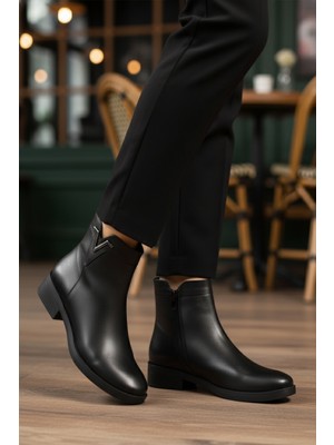 Ayakmod Premium 21893-1 Z Siyah Hakiki Deri Kadın Klasik Topuklu Bot