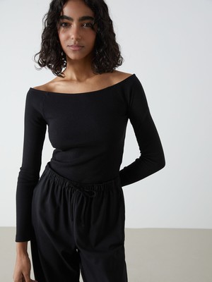 Lc Waikiki Yeni Sezon Kayık Yaka Pamuklu Kadın Tişört