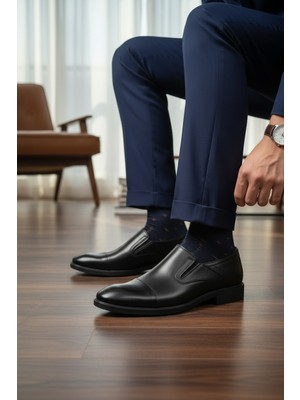 Enoch Erkek Hakiki Siyah Deri Klasik Ayakkabı Pürüzsüz Saya ve Yan Elastik Detaylı Bağcıksız Model