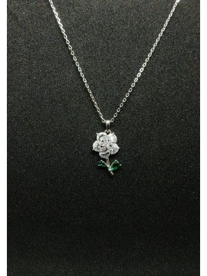 PremiumPort Beyaz Taşlı, Yeşil Taşlı Yaprak Detaylı Şık Gümüş Kolye