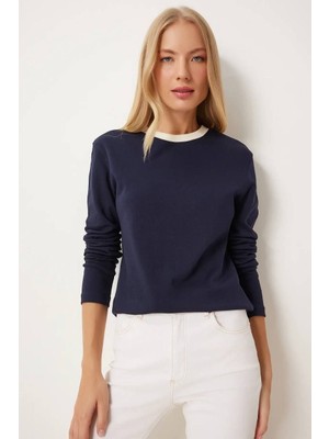 Elwes Kadın Giyim Şerit Yaka Düz Lacivert Bluz