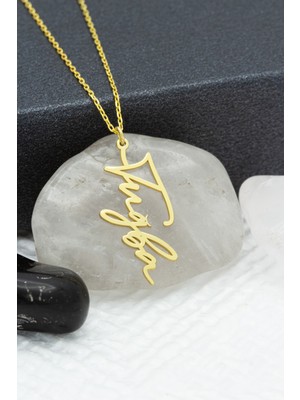 PremiumPort Şık Kadın Gümüş Dikine Isim Kolye, Zarif ve Modern Takı