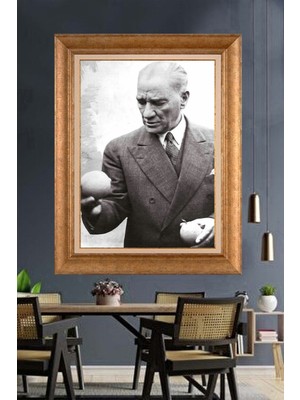 Giyense Özel Seri Altın Paspartulu Çerçeveli Atatürk Tablo J300