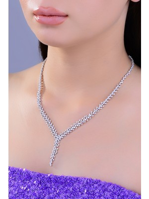 PremiumPort 925 Ayar Gümüş Pırlanta Taşlı Şık Modern Kolye