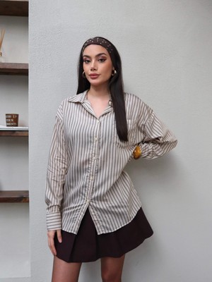 Esra Helvacı Ince Çizgili Önü Cepli Gömlek