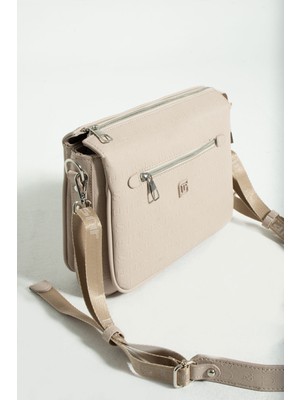 Pratik ve Şık Çok Bölmeli Tasarım - Just Polo Kadın Çantası 4013