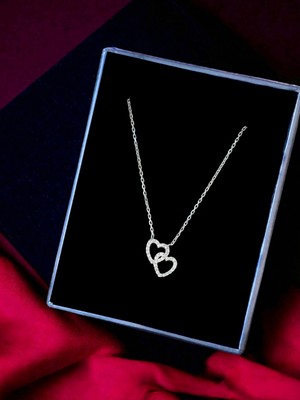 PremiumPort Şık Beyaz Taşlı 925 Ayar Gümüş Kalpli Kolye, Zarif Takı Hediye