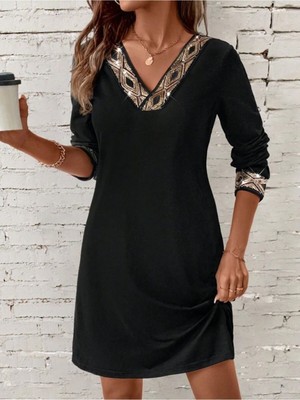 Stelol Kadın Uzun Kollu V Yakalı Pulpayet Detaylı Mini Ithal Krep Elbise