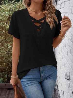 Stelol Kadın Kısa Kollu Önden Çapraz Detay V Yakalı Viskon Bluz