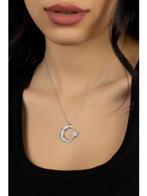 PremiumPort Kadın Gümüş Elmas Montürü Ay Yıldız Modeli Şık Kolye