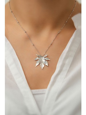 PremiumPort 925 Ayar Gümüş Çınar Yaprağı Kolye, Zarif ve Doğal Tasarım