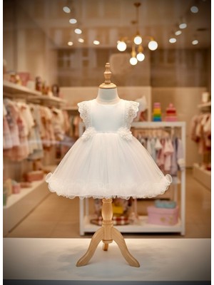 Kız Bebek Pembe Dantelli Tül Elbise – Çiçek Detaylı Özel Tasarım Abiye