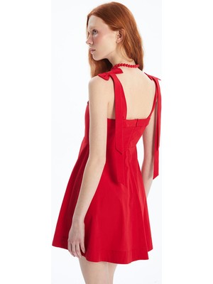 Lc Waikiki Yeni Sezon Kare Yaka Belden Oturtmalı Poplin Mini Elbise