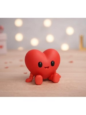MisterionStudio Sevimli Kalp Figürü – Masaüstü Dekor & Hediye Objeleri