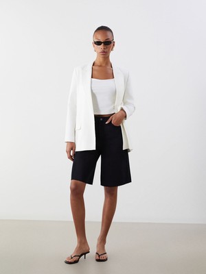 Lc Waikiki Yeni Sezon Bermuda Fit Kadın Jean Şortolon