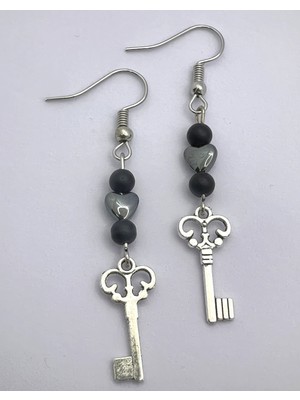 Anahtarlı Doğal Taşlı Küpe