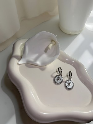 Ezgiarslanatalierçelik Beyaz Gümüş Melek Küpe