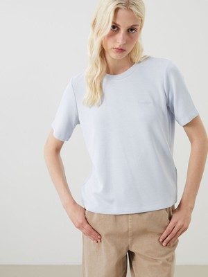 Lc Waikiki Yeni Sezon Bisiklet Yaka Nakışlı Kadın Tişört